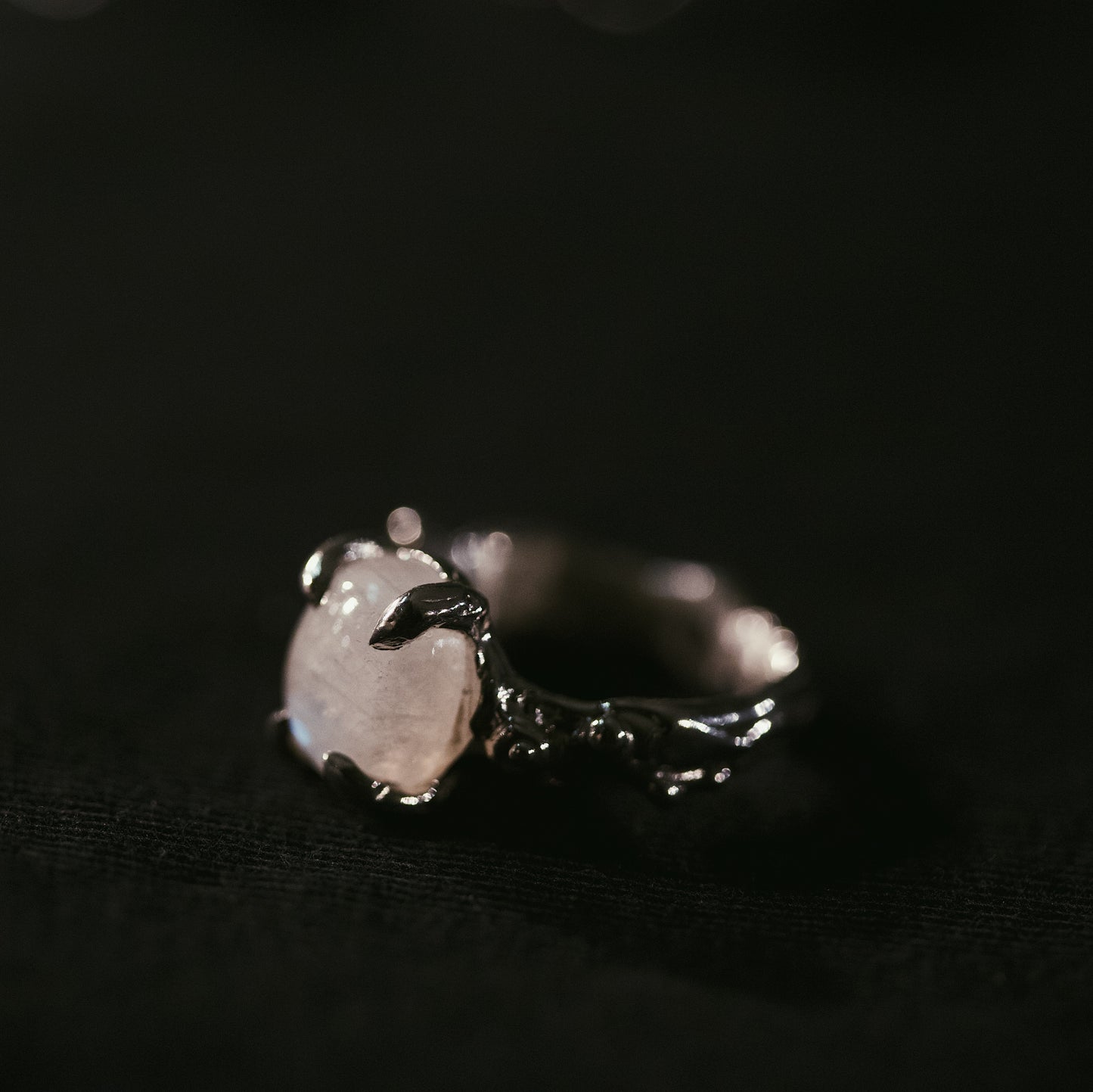 Amulet Ring